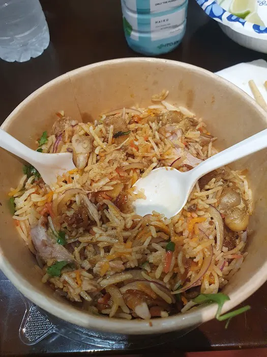 Burmese Bites (Mid Town) Picture 5