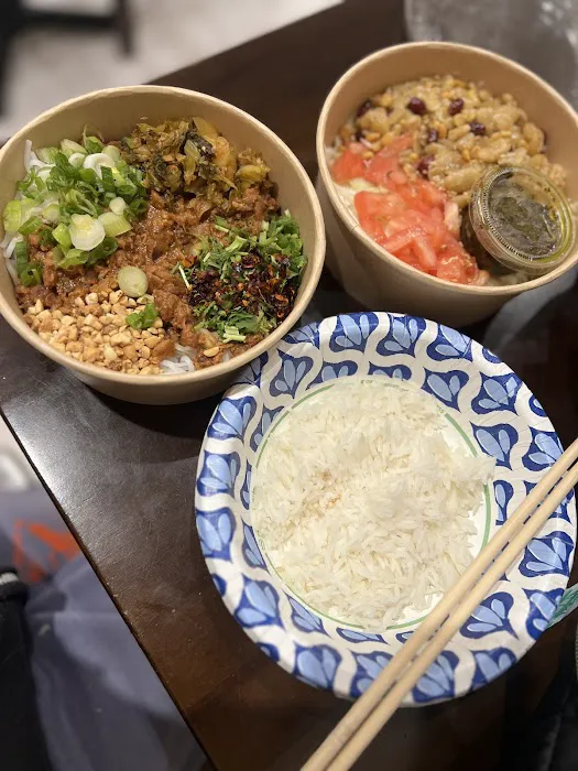 Burmese Bites (Mid Town) Picture 7