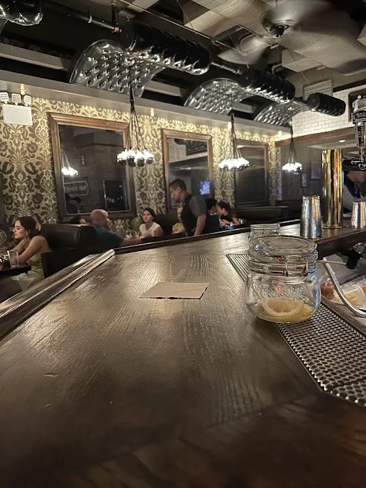 Park Avenue Tavern Picture 9
