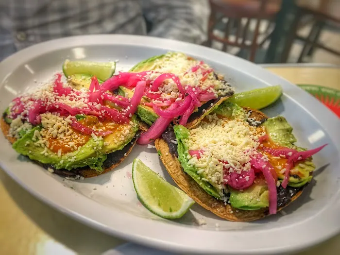 Tacombi Picture 9