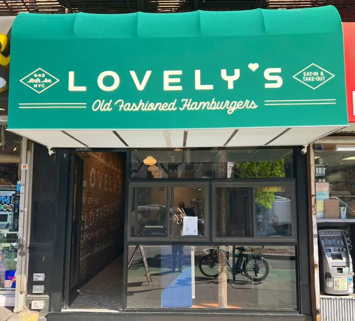 Lovely's Old Fashioned Picture 1