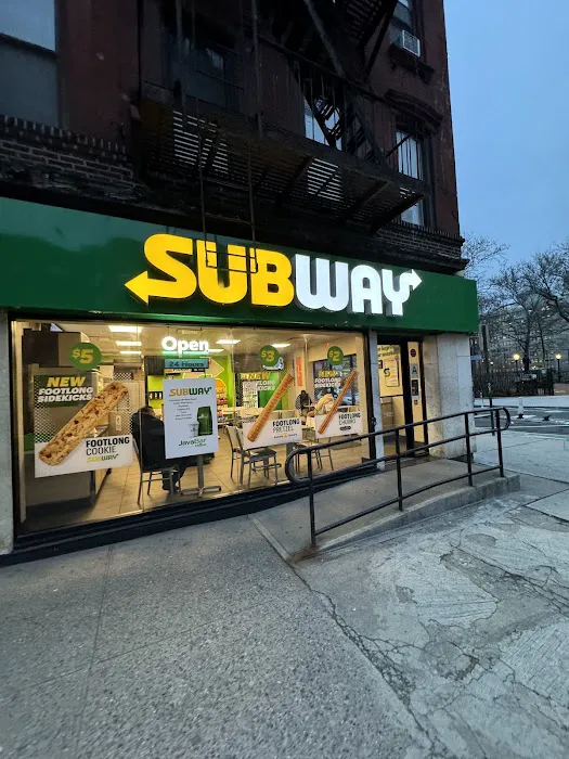 Subway Picture 3