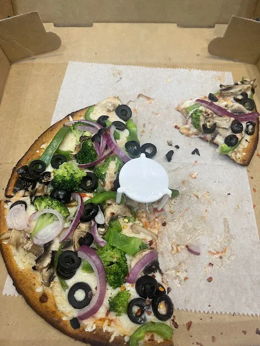 LaVista Pizza (10th Ave) Picture 8