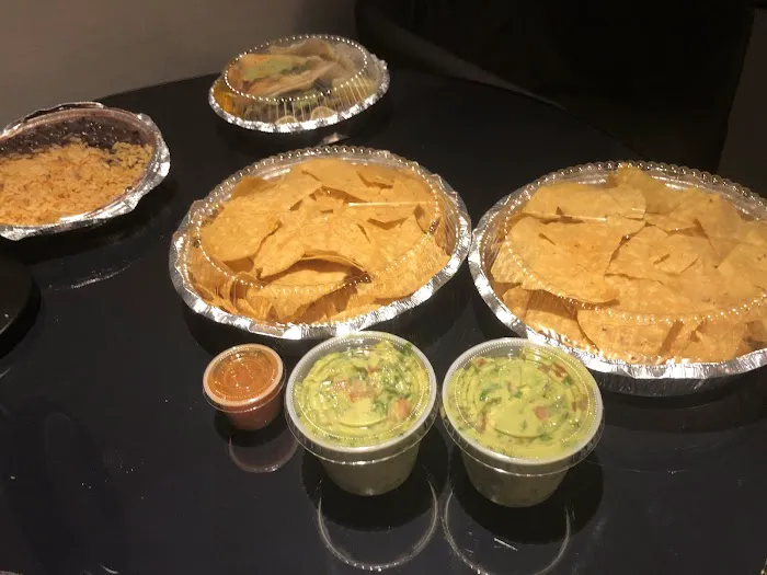Ponche Taqueria Picture 5
