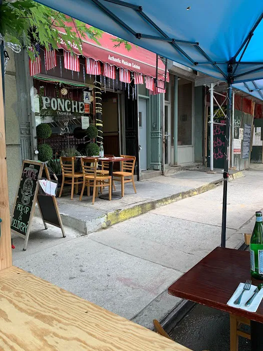 Ponche Taqueria Picture 1