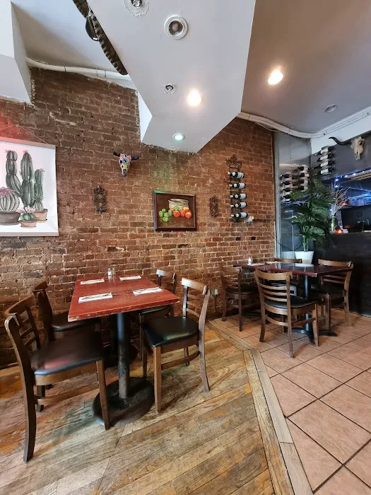 Ponche Taqueria Picture 7