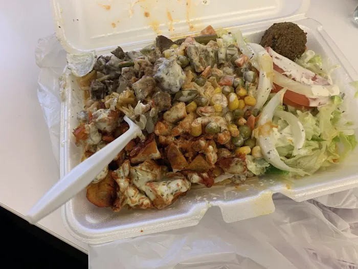 XPL Halal Food Truck Picture 1