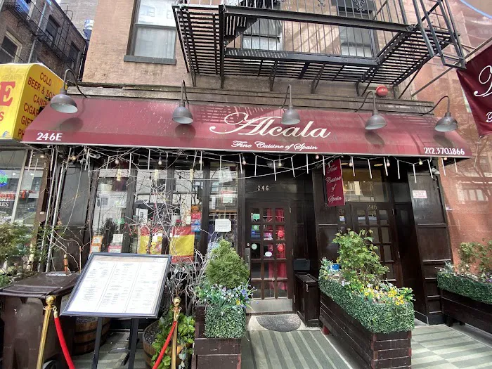 Spanish Restaurant Tapas - Alcala Picture 2