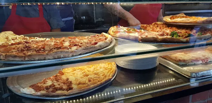 La Trattoria Pizza Picture 7
