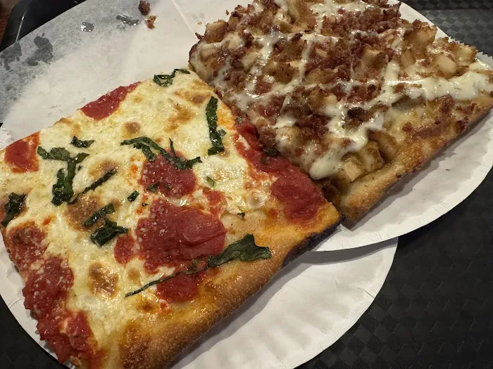 Previti Pizza 41st St. Picture 1