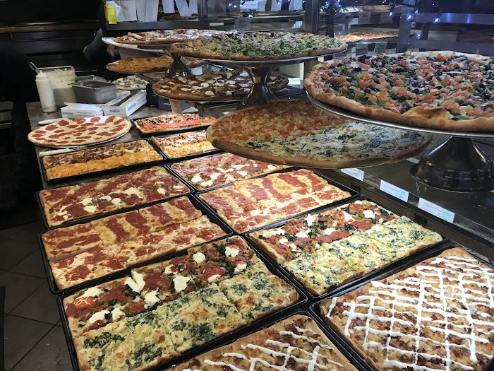 Previti Pizza 41st St. Picture 6