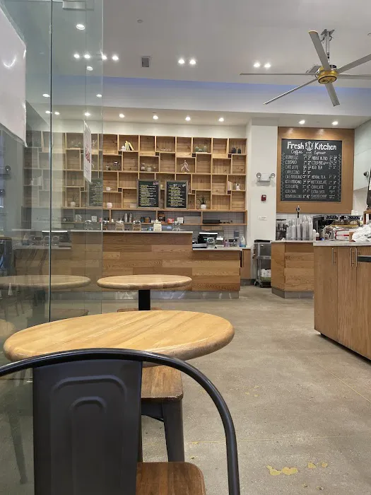 Fresh Kitchen Picture 7