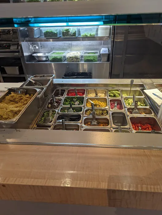 Chopt Creative Salad Co. Picture 10