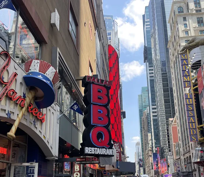 Dallas BBQ Times Square Picture 2
