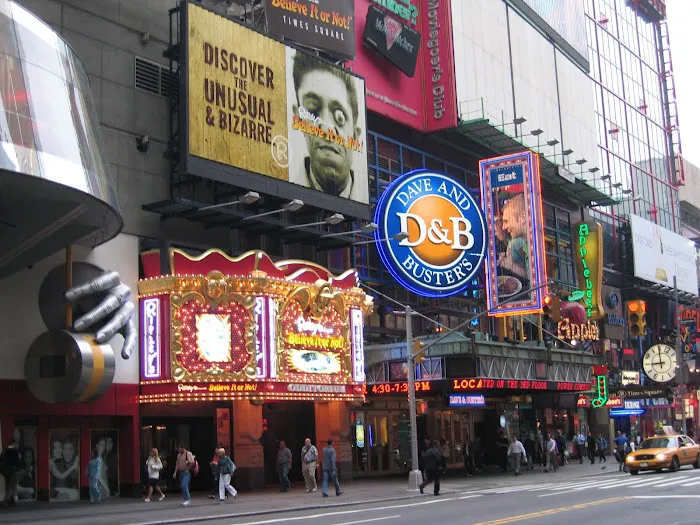 Dave & Buster's New York City - Times Square Picture 7