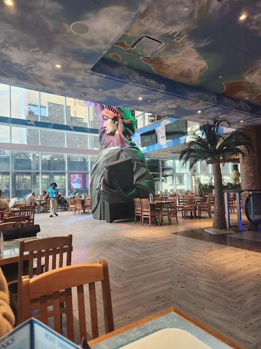 Jimmy Buffet Margaritaville Restaurant Picture 2