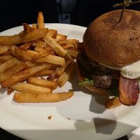 Malone's Irish Bar & Restaurant ico