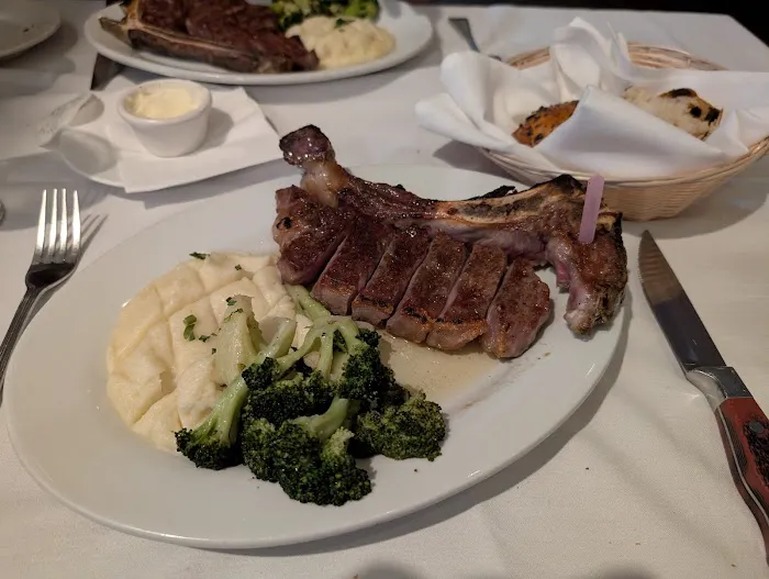 Ben & Jack's Steakhouse Picture 3