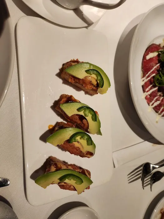 UN Plaza Grill Picture 4