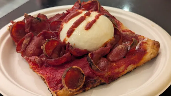 Unregular Pizza Picture 1