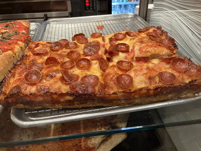 Upside Pizza Picture 4