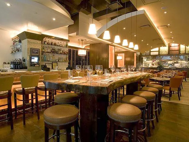 Pera Mediterranean Brasserie Picture 3