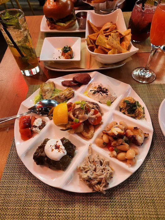 Pera Mediterranean Brasserie Picture 6
