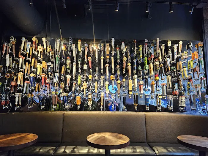 Yard House Picture 6