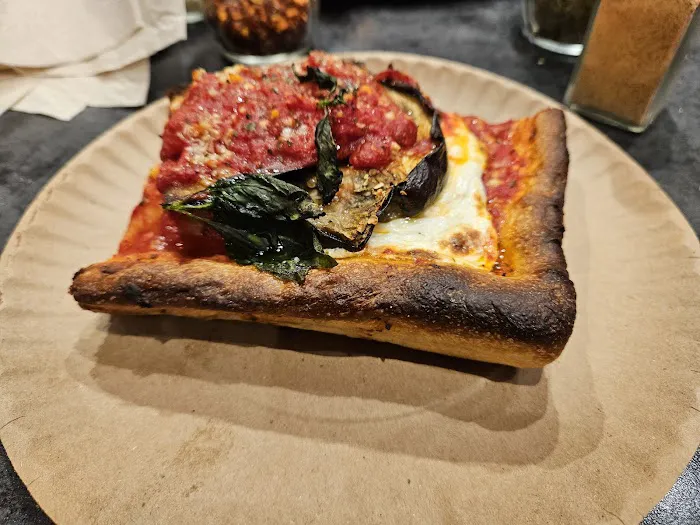 Made in New York Pizza Picture 2