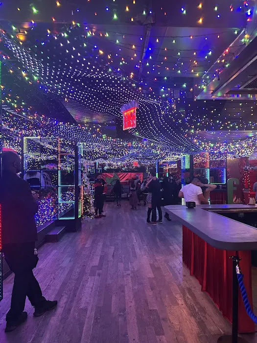 Frosty's Christmas Bar New York Picture 10
