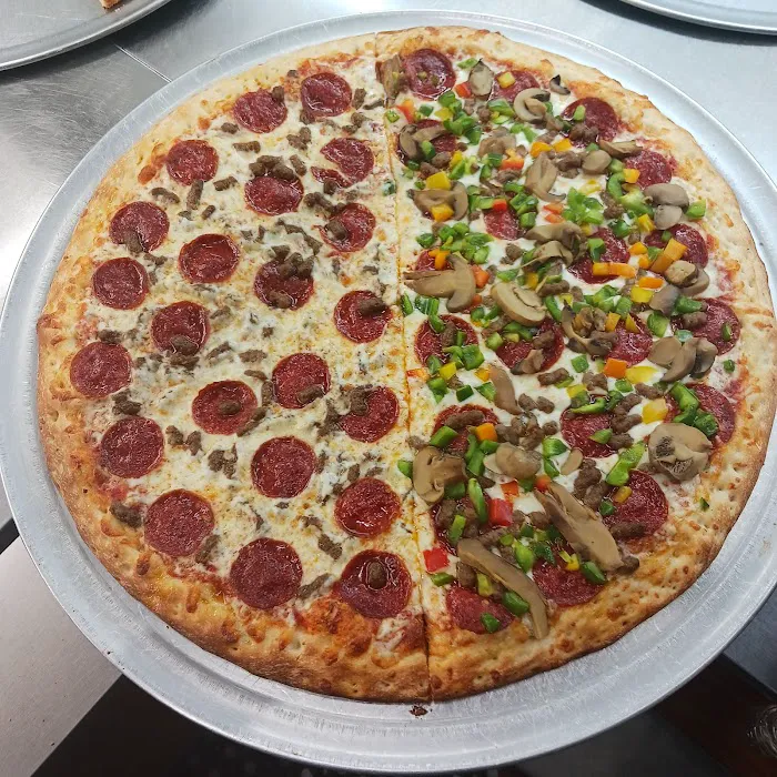 4 BOY PIZZA Picture 1