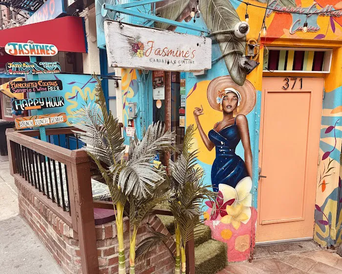 Jasmine's Caribbean Cuisine Picture 6