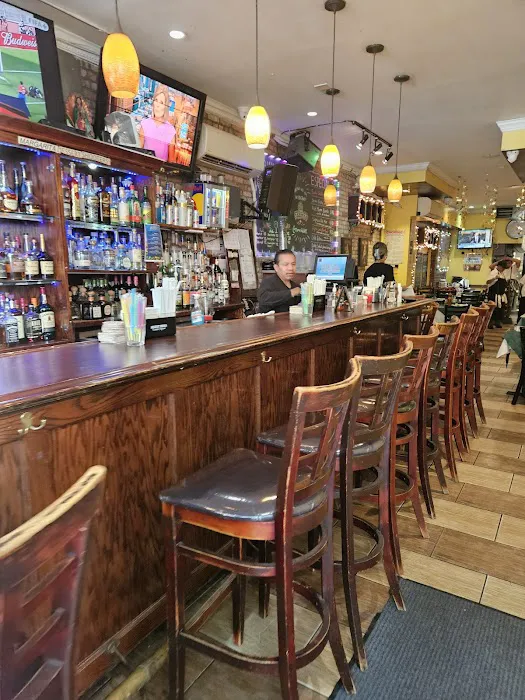 Mamasita Bar & Grill Picture 4