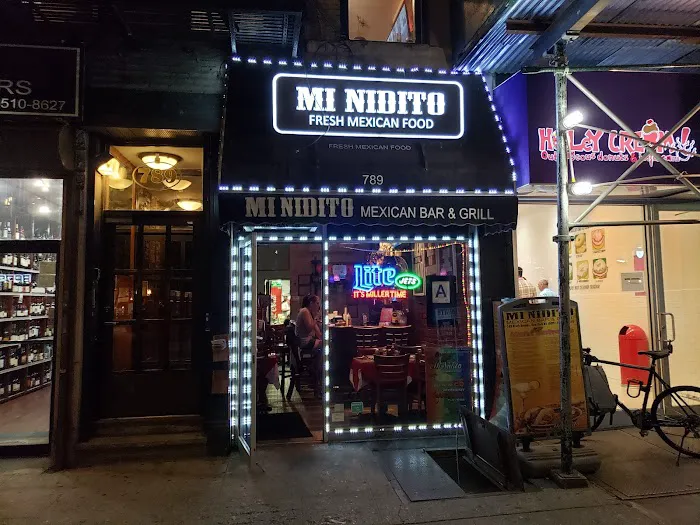 Mi Nidito Mexican Bar & Grill Picture 2