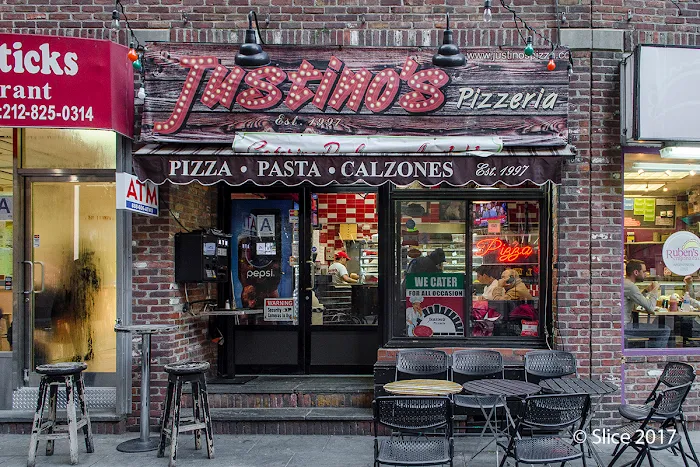 Justino's Pizza Picture 1