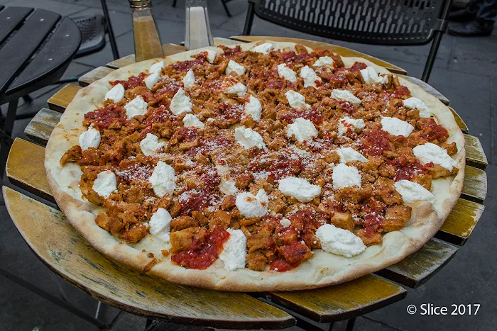 Justino's Pizza Picture 9