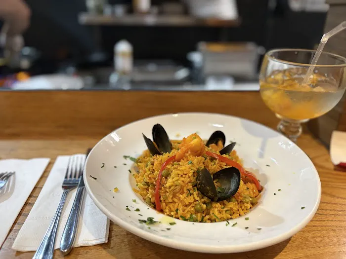 EZ Paella & Tapas Picture 6