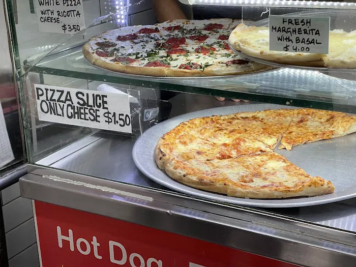1 Dollar Pizza Picture 5