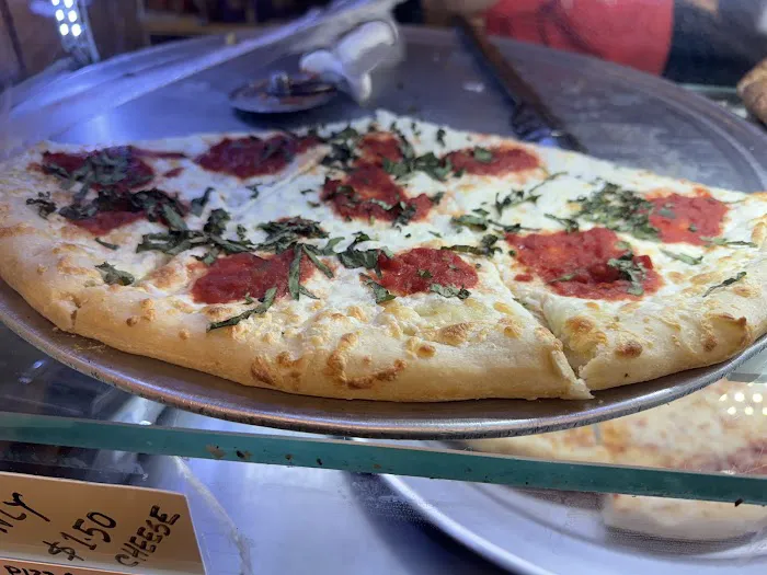 1 Dollar Pizza Picture 7