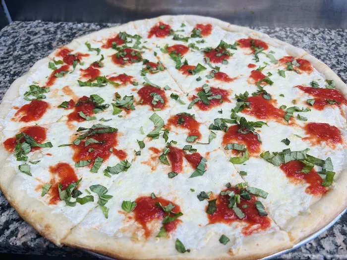 Mama Pizza and More Picture 4