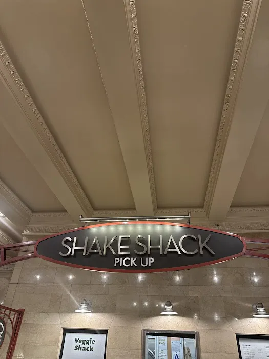Shake Shack Grand Central Terminal Picture 4