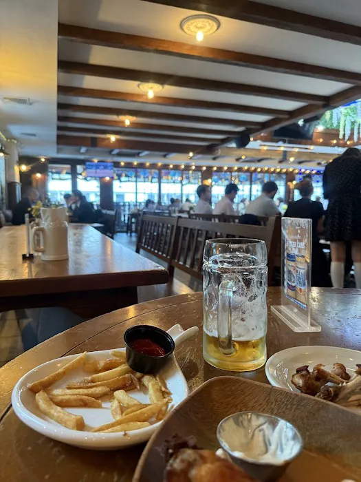 Bierhaus NYC Picture 3