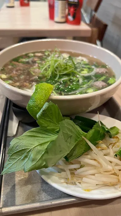 Mama Pho Picture 2