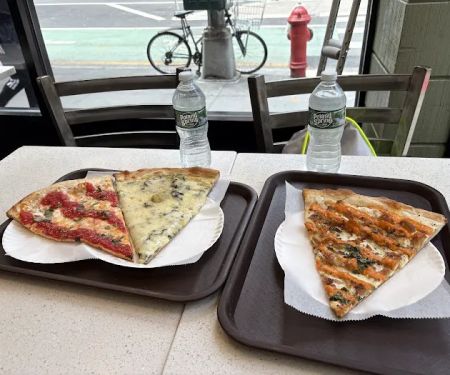 La Vera Pizzeria & Restaurant