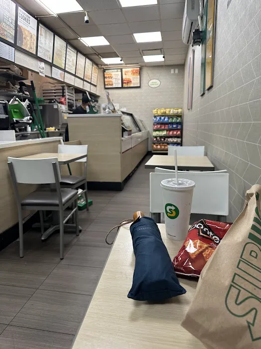 Subway Picture 3