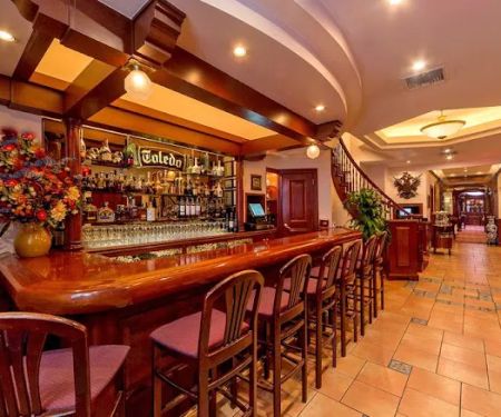 Toledo Restaurant