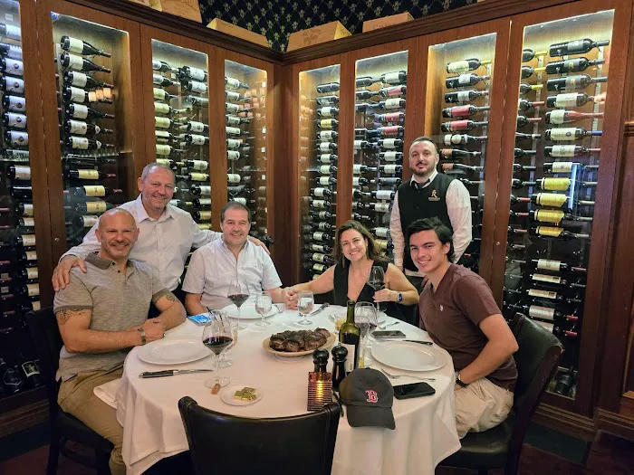 Royal 35 Steakhouse Picture 7