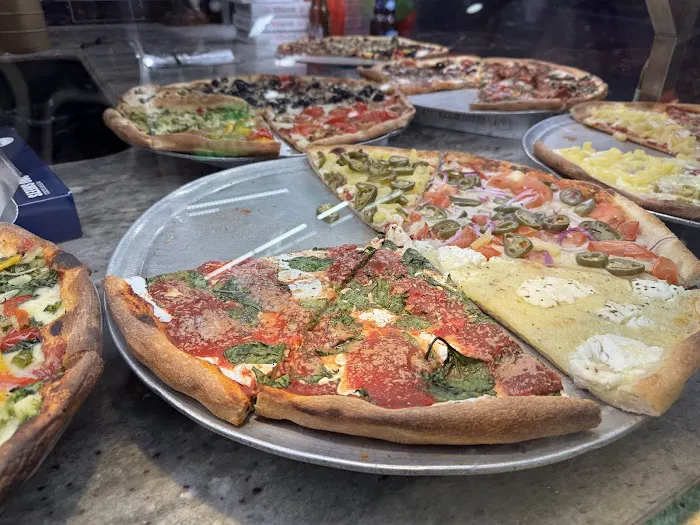 Bravo Pizza (K) Picture 2