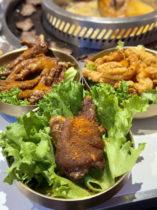THREE-HOT-POT & BBQ Picture 9