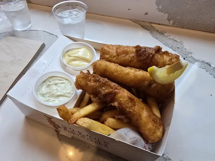 Gordon Ramsay Fish & Chips - New York Picture 2